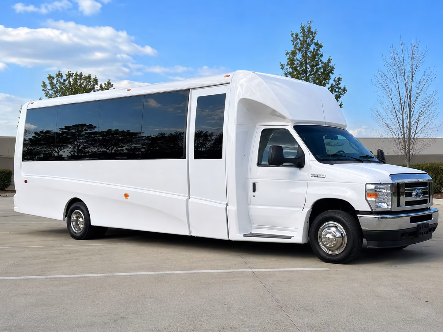 bus rentals for music festivals and multi day events near greenville