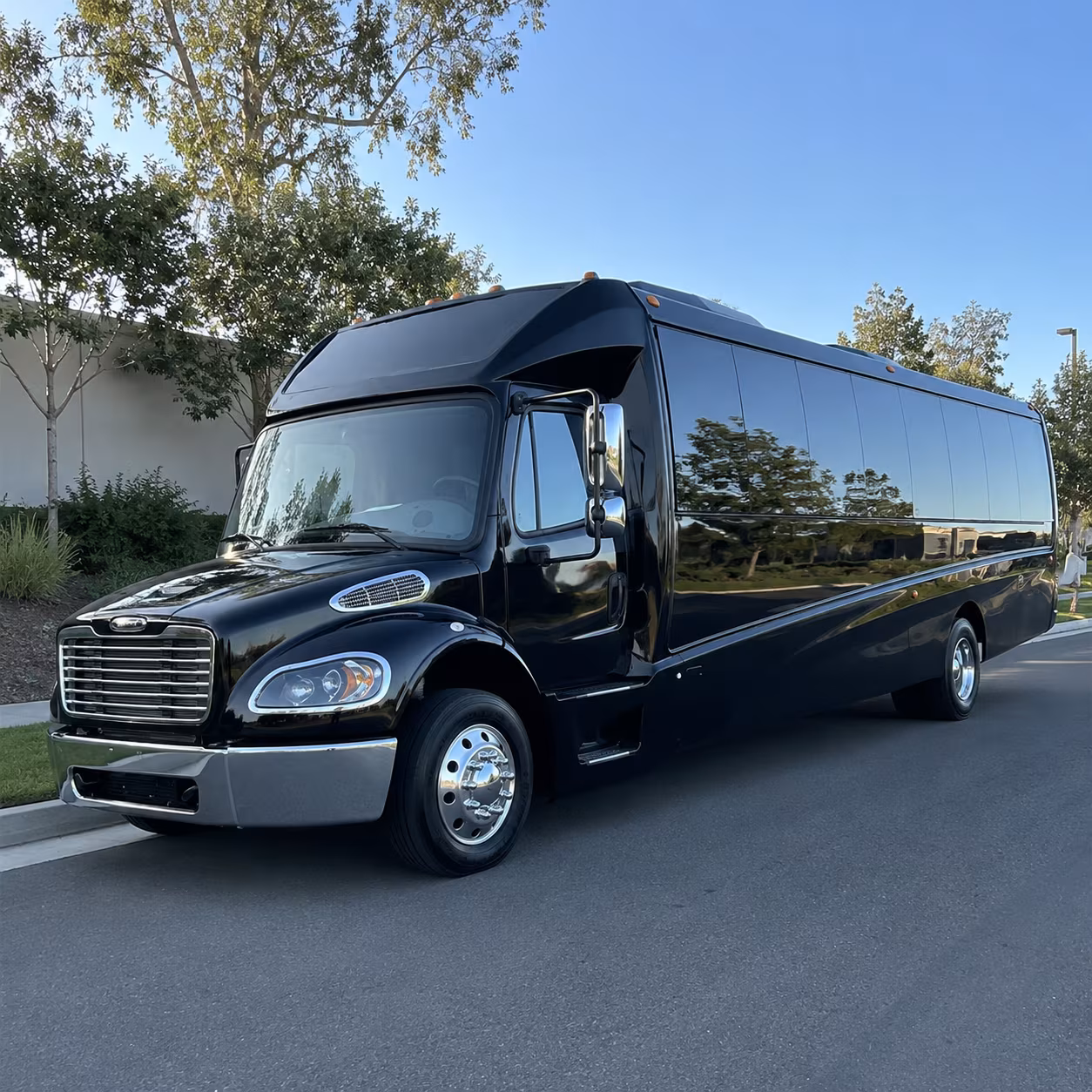 greenville 20 passenger minibus