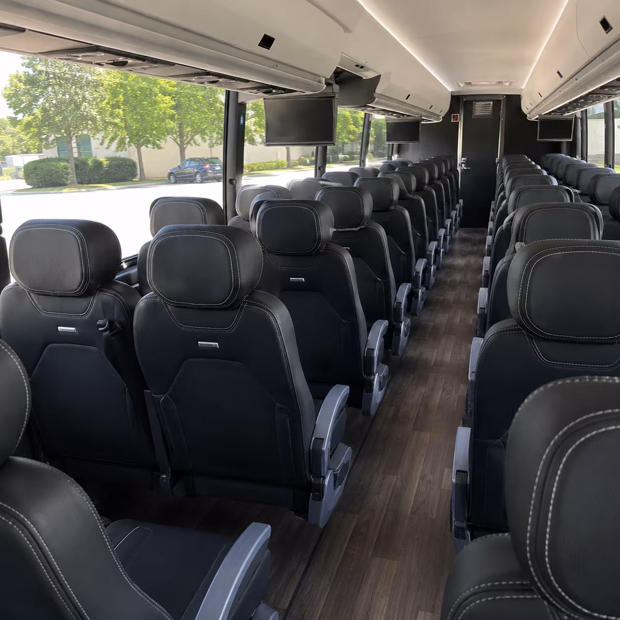 long distance bus trips from greenville to the north carolina coast