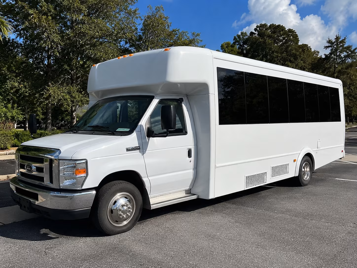 party bus rentals for greenville nc prom night